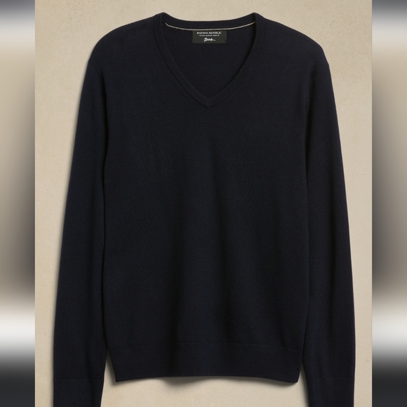 Banana Republic Blue Merino Long Sleeve Sweater - Picture 3 of 8